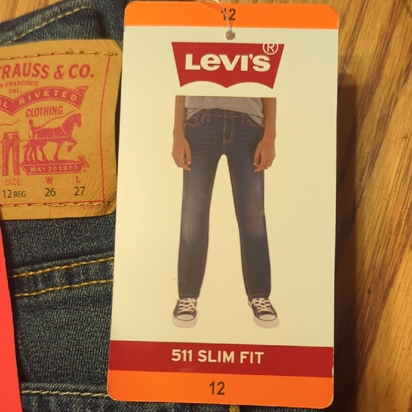 Levi's Youth Denim Jeans in Dark Blue - Picture 2 of 4